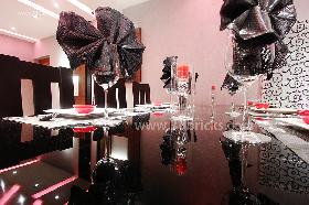 Candles brings in an element of sophistication to your dinning